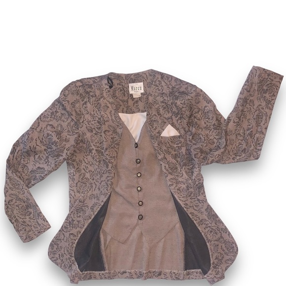 v i n t a g e :: Unique Romantic Victorian Blazer & Built In Vest - Picture 7 of 15